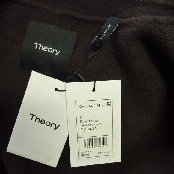 Theory Oaklane Belted Coat in Double-Face Wool-Cashmere - Picture 12 of 13